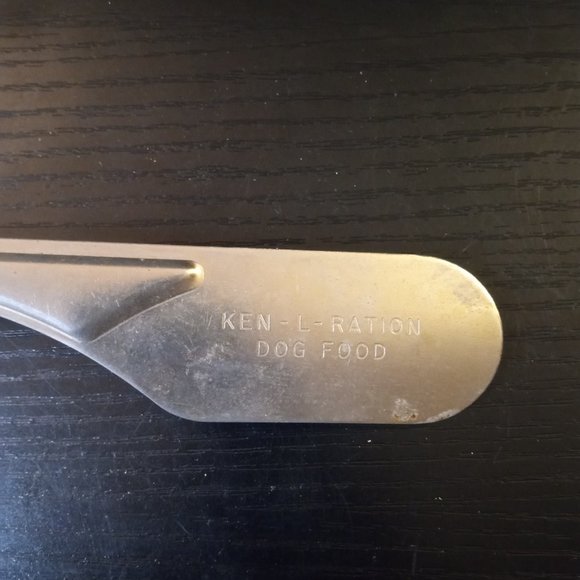 Vintage ken ration dog food can opener with spoon - Picture 4 of 4